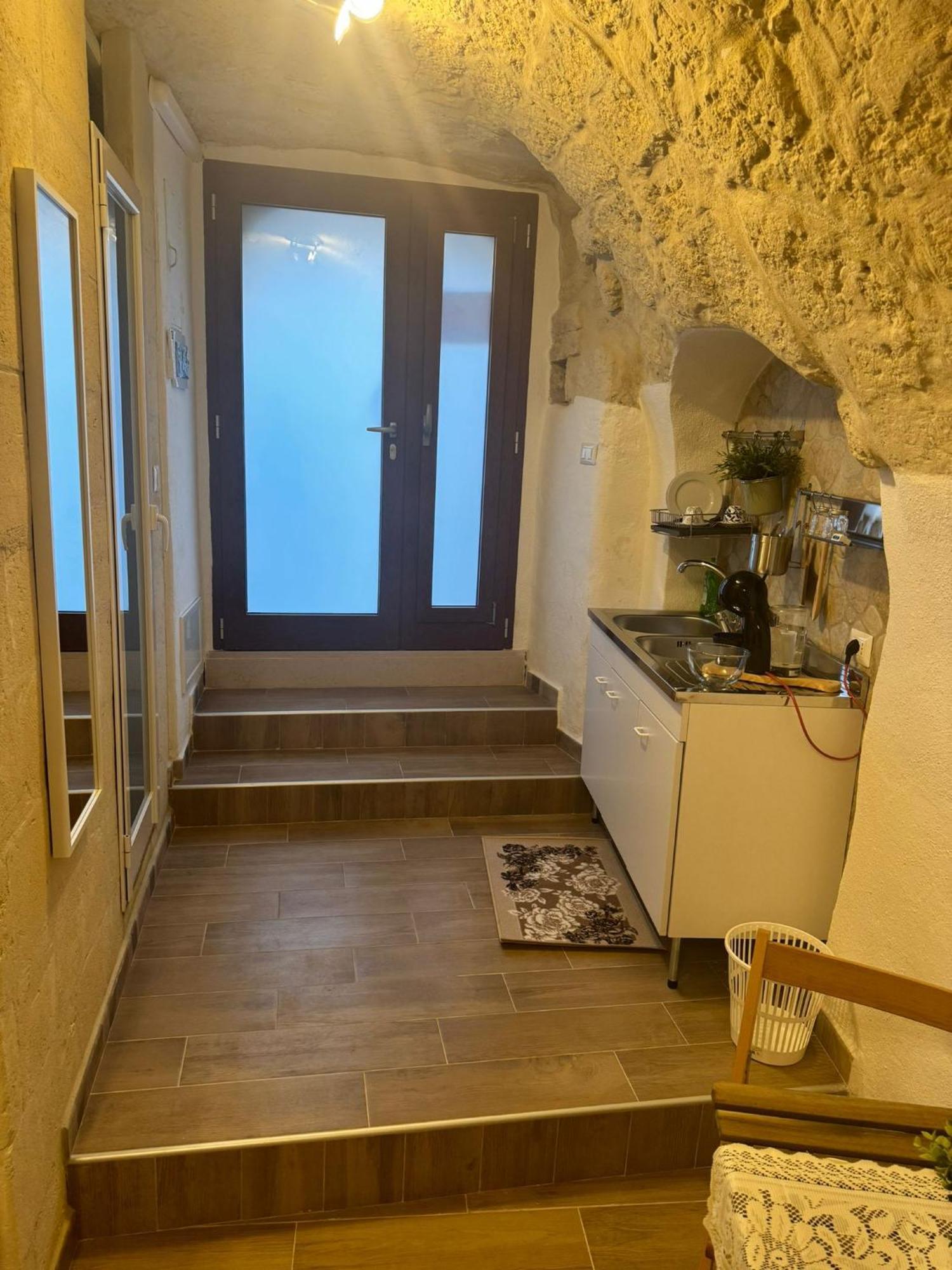 Loft Albicocca 2 Hotell Bari Eksteriør bilde