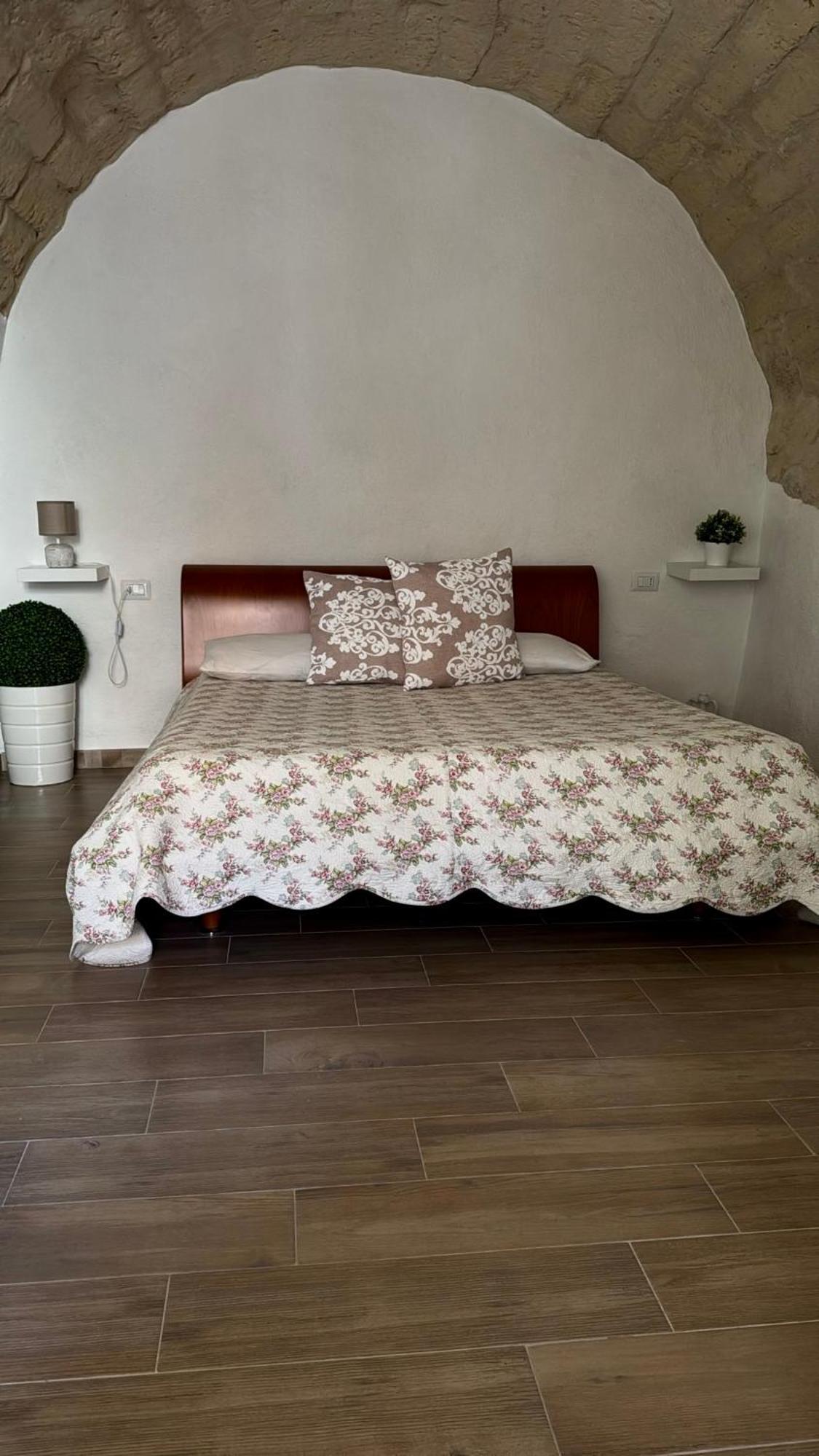 Loft Albicocca 2 Hotell Bari Eksteriør bilde